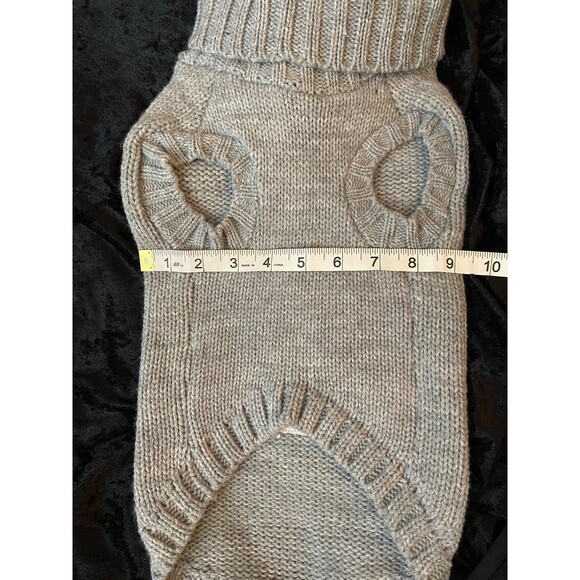 Dog Sweater Grey Knit White Christmas Tree Appliqué Barkley & Finn NWOT Size M - Picture 9 of 12